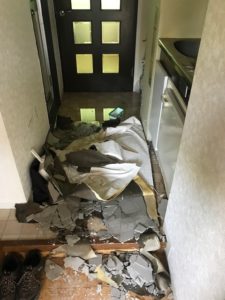 漏水トラブル対応から損害保険請求の流れ